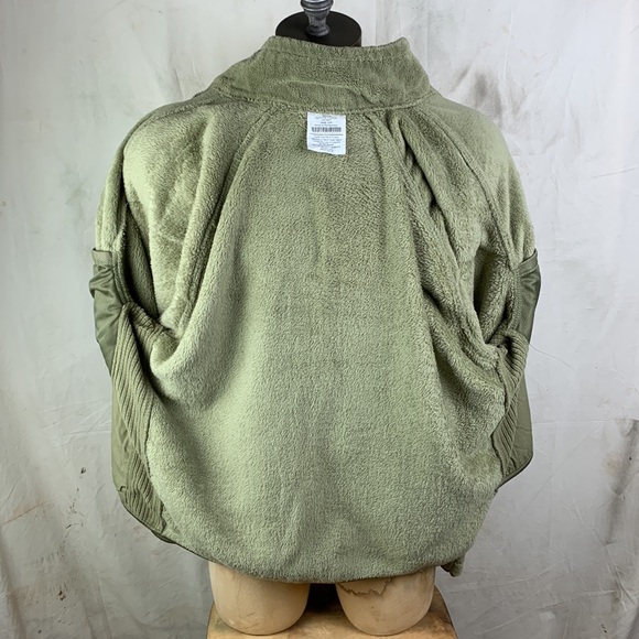 Army Gen III Coyote Fleece Jacket - Picture 7 of 8